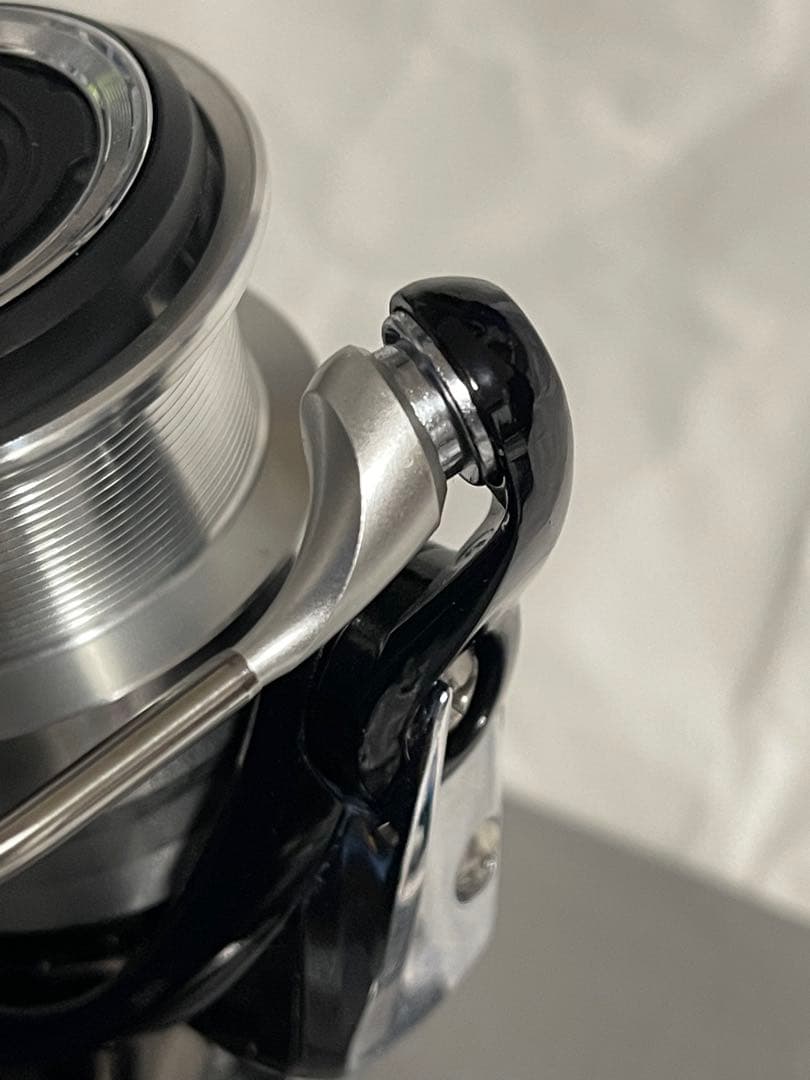 ダイワ　DAIWA スピニングリール 19 レグザ LT3000S-CXH
