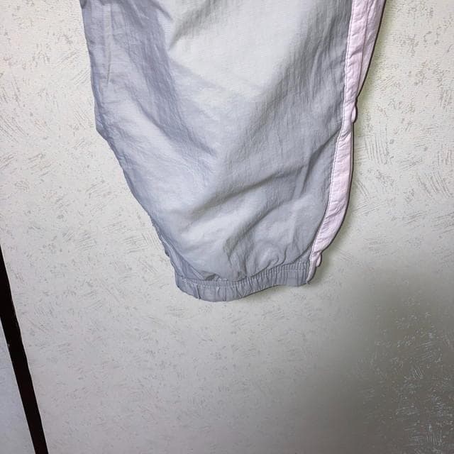 ナイキ ナイロンパンツ サイドボタン 黒 灰 ピンク ウィメンズ Mサイズ