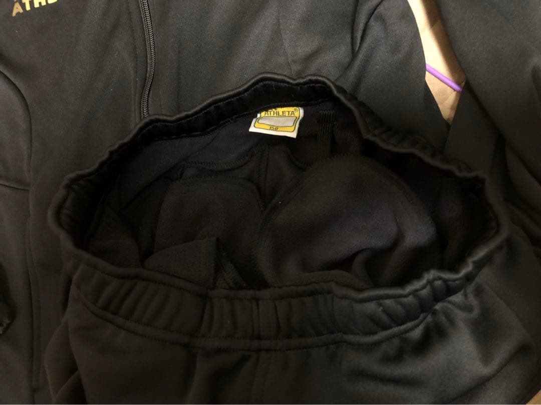 ATHLETA フード付きジャケットとパンツ　150センチ　2点セット