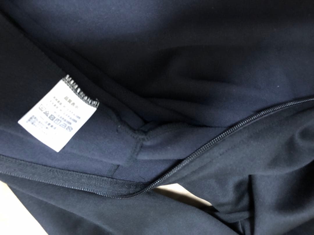 ATHLETA フード付きジャケットとパンツ　150センチ　2点セット