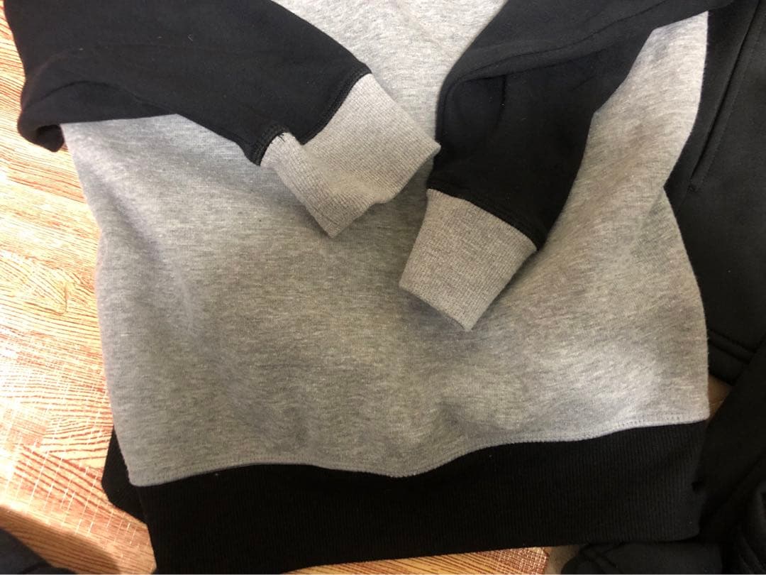 ATHLETA フード付きジャケットとパンツ　150センチ　2点セット