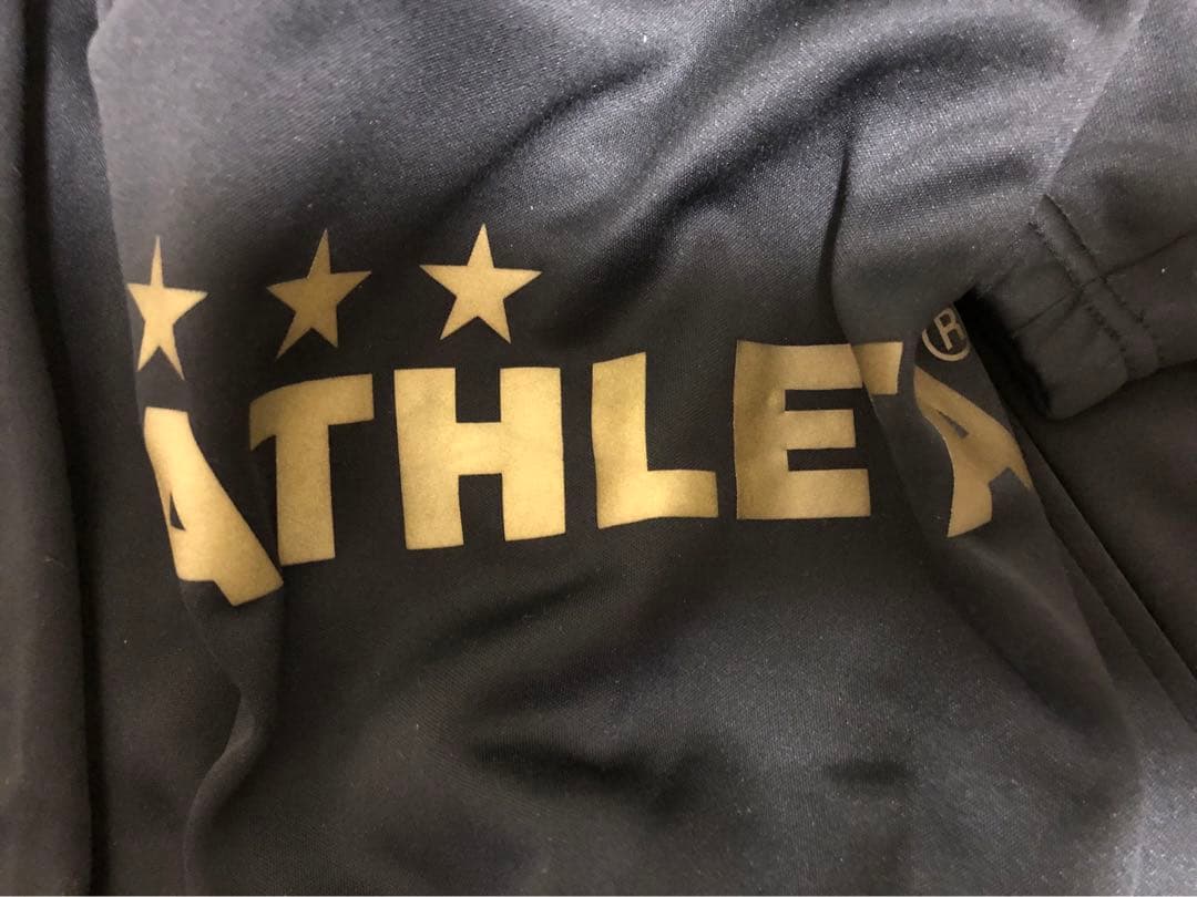 ATHLETA フード付きジャケットとパンツ　150センチ　2点セット