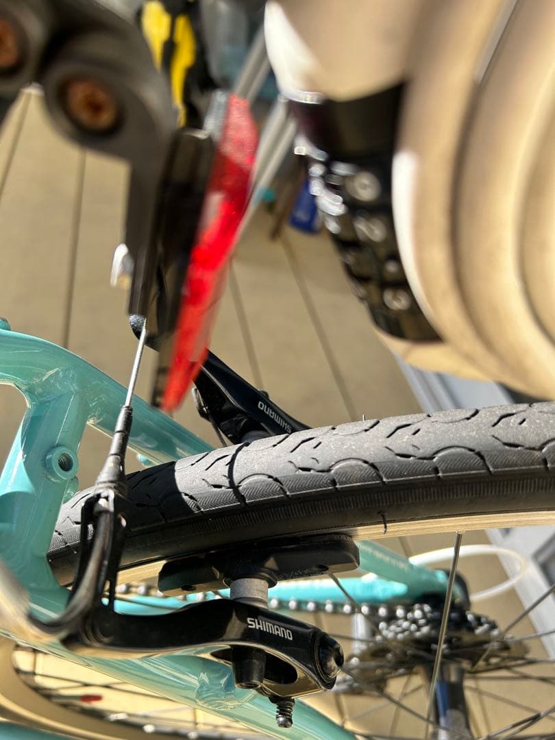 【基本 直接引き取り】　Bianchi クロスバイク ローマ4 サイズ46