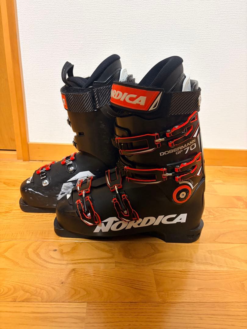 NORDICA（ノルディカ）ジュニア用スキーブーツ 25-25.5