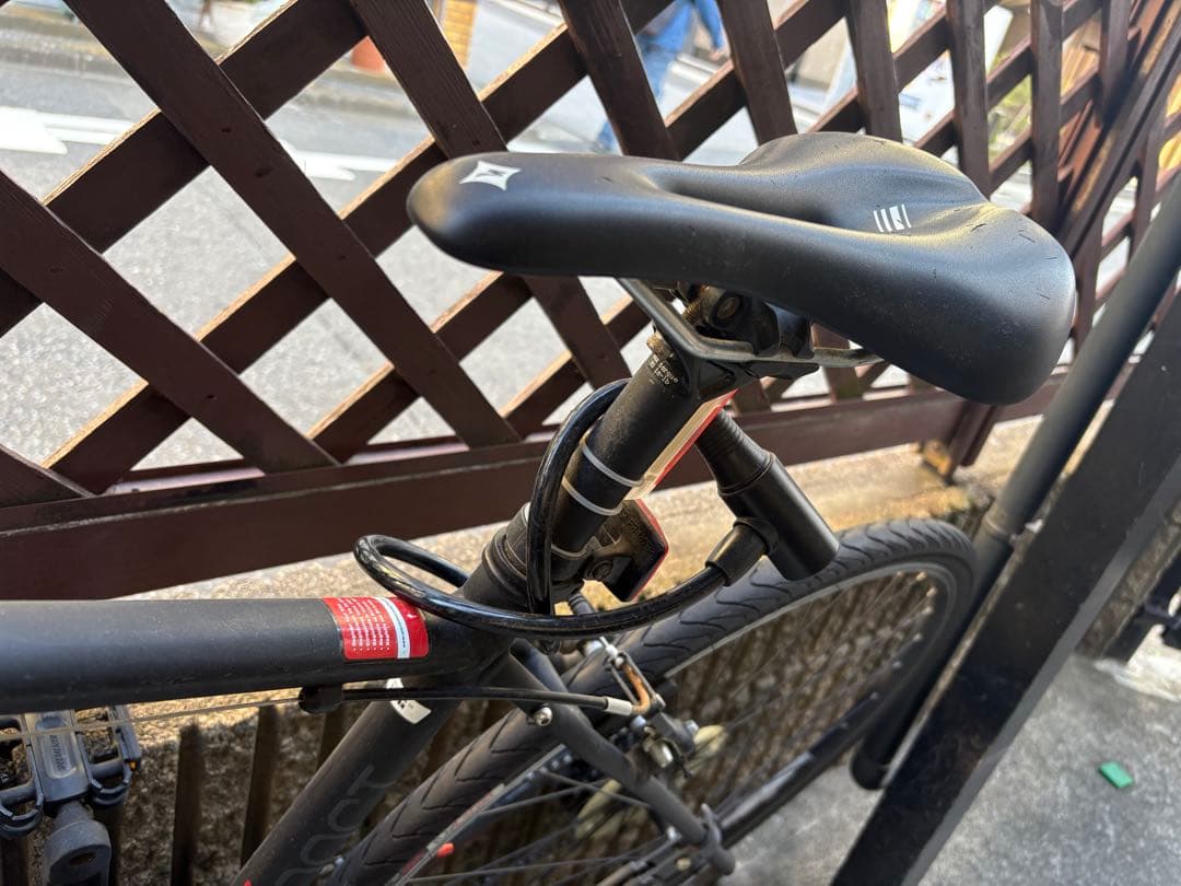 （引き取り限定）SPECIALIZED クロスバイク ブラック