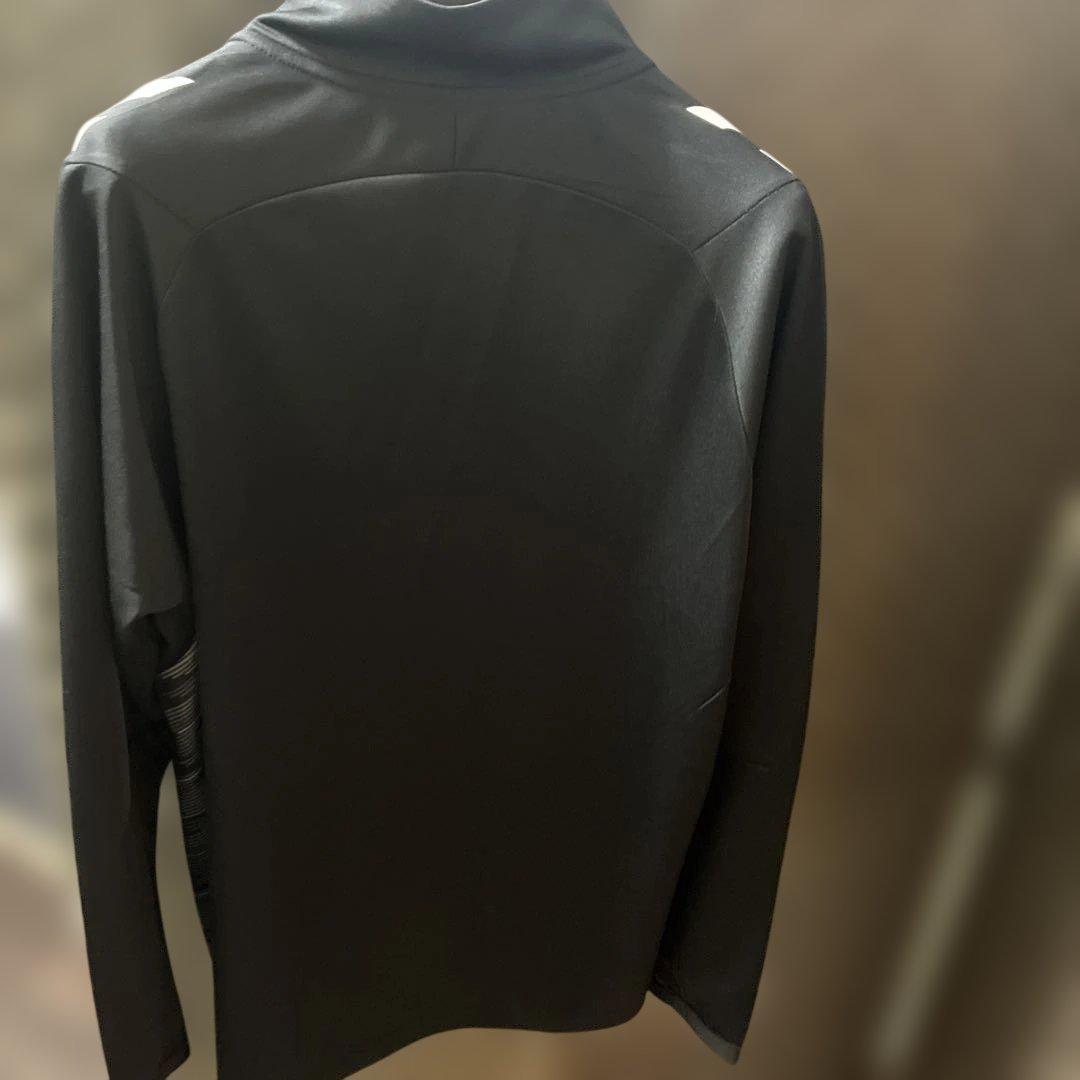 hummel 上下セット ブラック Oサイズ