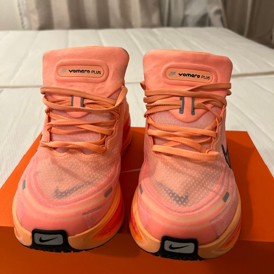 NIKE ナイキ ボメロプラス VOMERO PLUS 26cm