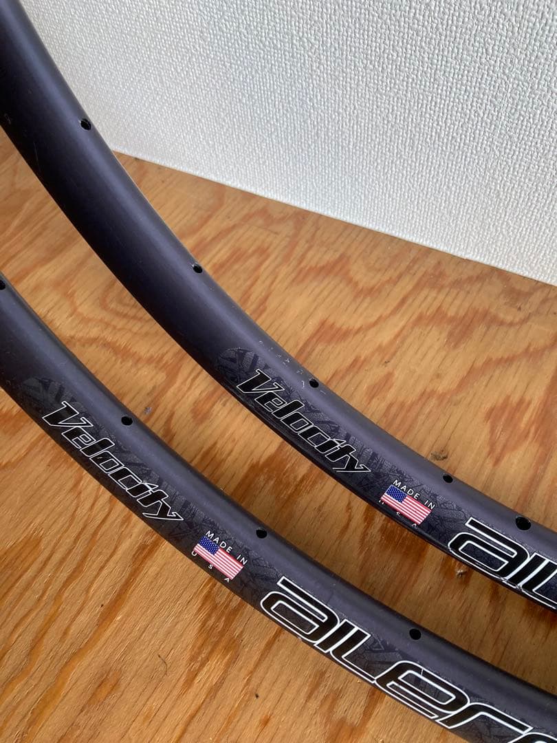 Velocity Aileron リム 2本セット black 700c 28H