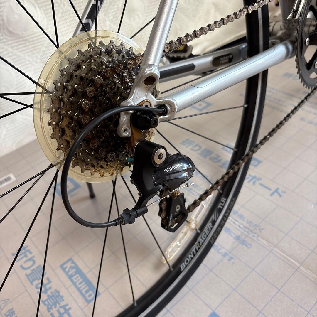 #TREK2017年モデル　FXS4 #クロスバイク シルバー