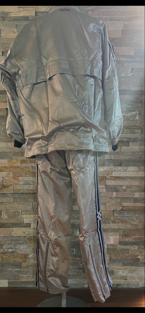 Mizuno ウィンドブレーカー シルバー
