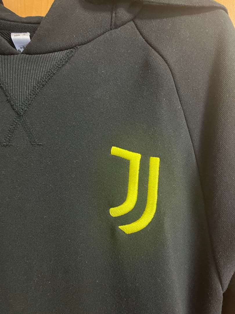 孝*三様 adidas 限定　ユベントス パーカー　ユベントスユニフォーム1枚サ