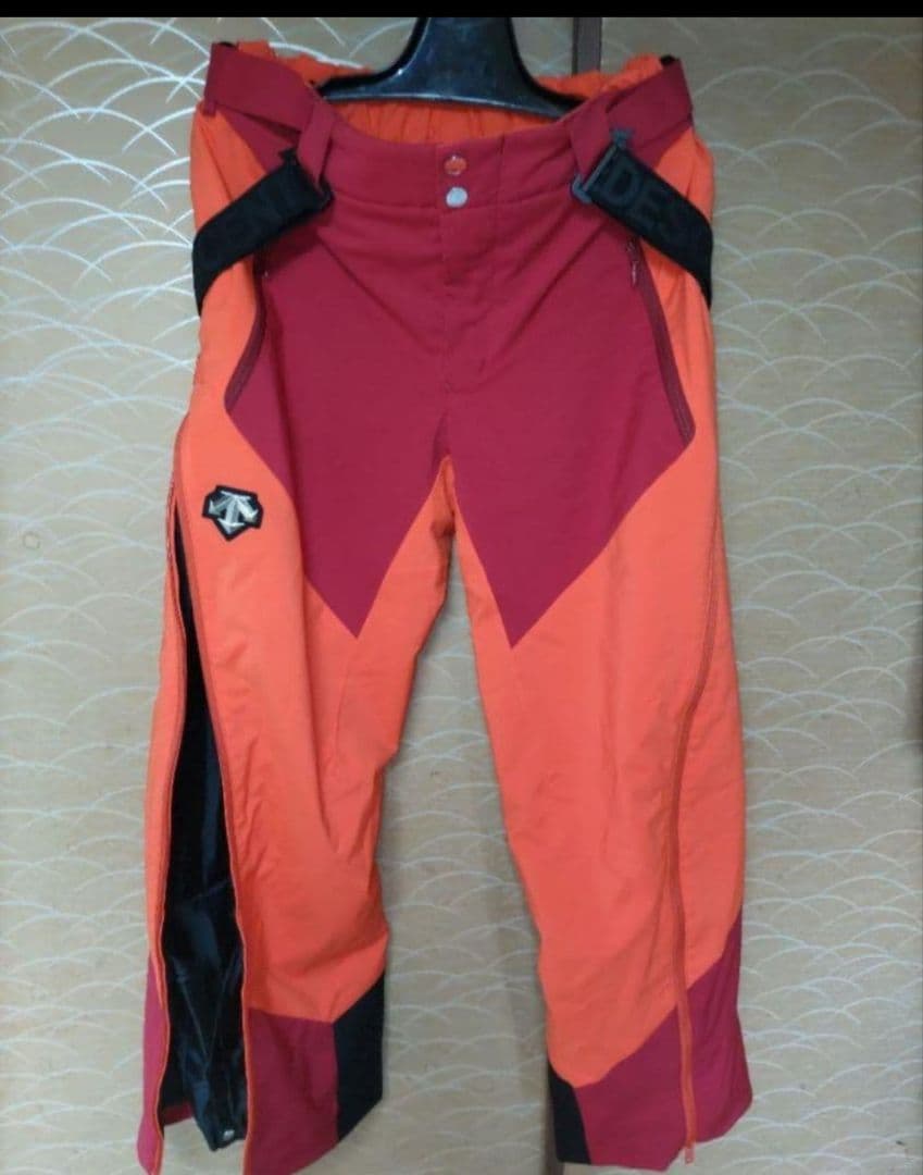 タグ無し未使用保管品 DESCENTE OGASAKA フルオープンパンツ
