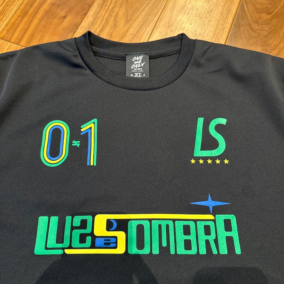 Luz Sombra 01 シャツ XL ブラック