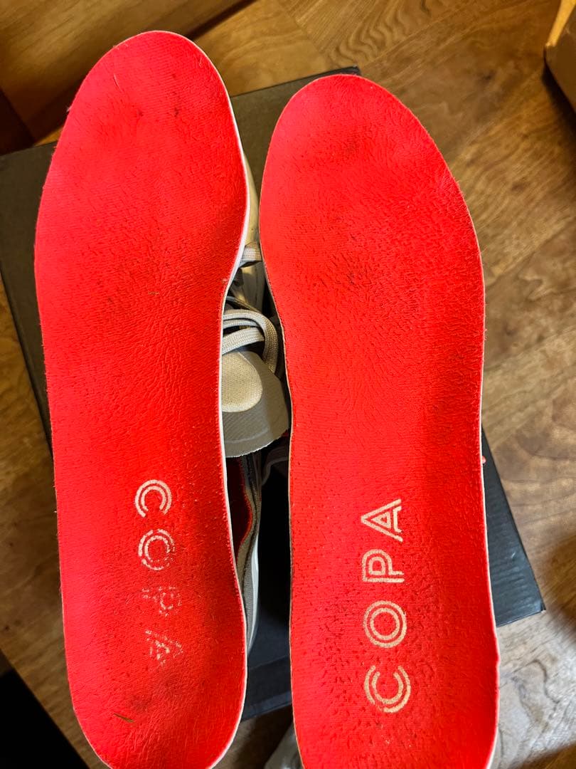 美品 サッカースパイク コパ アディダスadidas 28cm