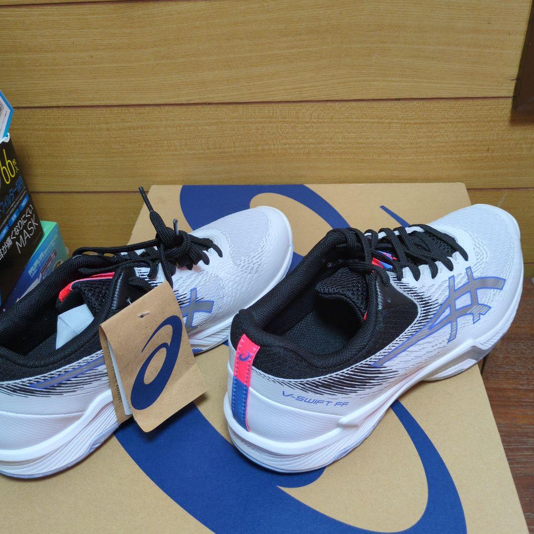 asics バレーボールシューズ ホワイト/ブラック/パープル ブイスイフト