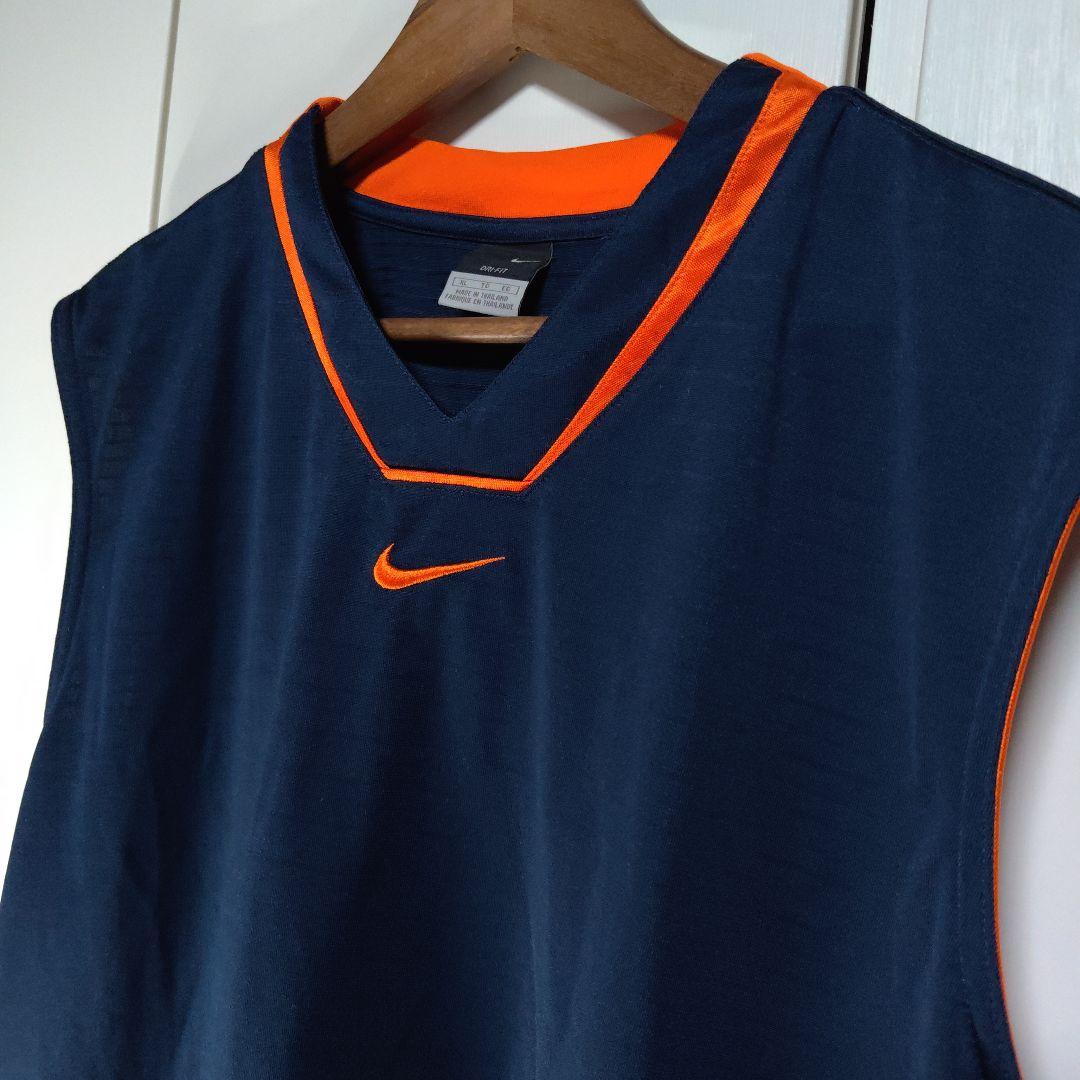 【閲覧数106】Nike ネイビー オレンジ タンクトップ