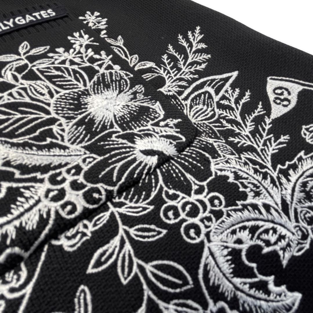 697 パーリーゲイツ定価35,200円 花柄パネル刺繍スカート 0 S