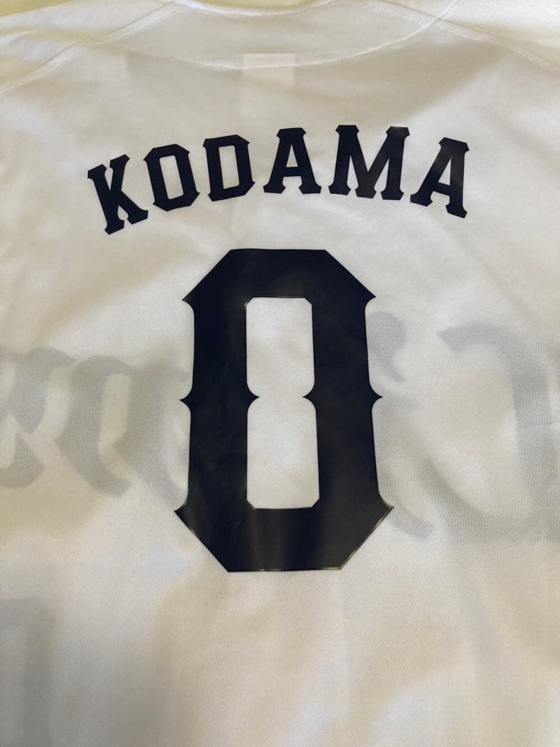 西武ライオンズユニフォーム ＃0児玉選手直筆サイン入り　新品未使用