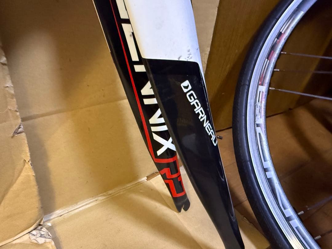 GARNEAU GENNIX R2 ガノー フルカーボン