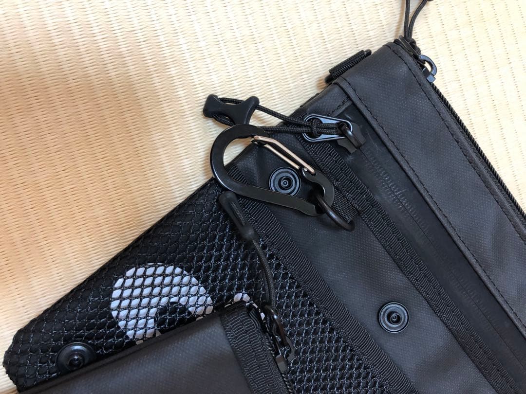 美品 希少 デプス deps サコッシュ