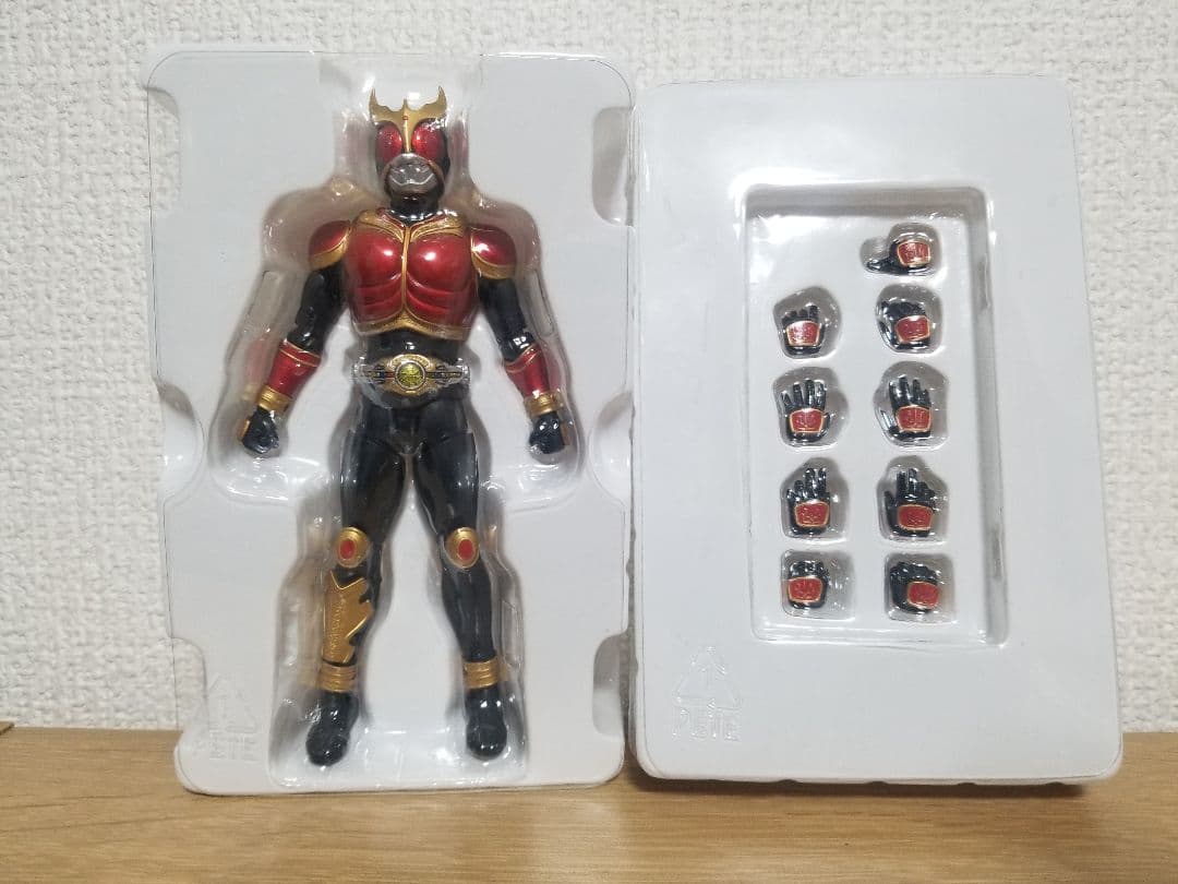 仮面ライダークウガ　真骨彫　ライジングマイティフォーム