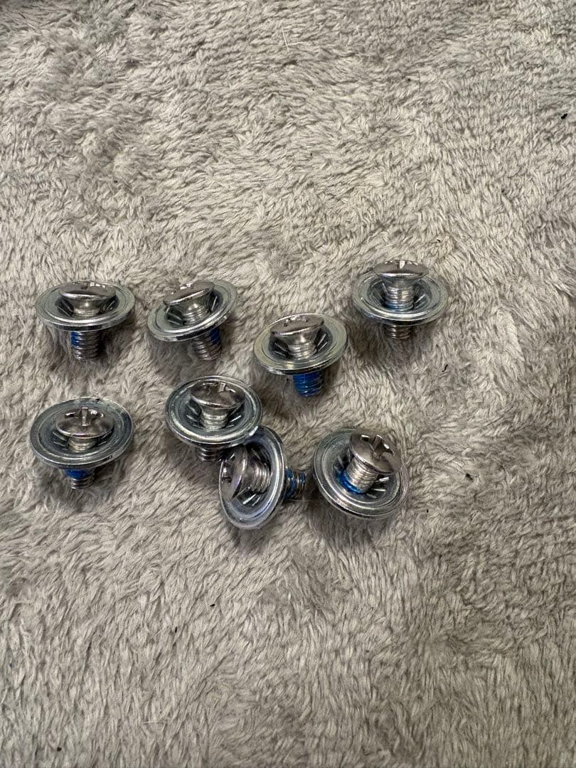 UNION strata 25-26 ストラータ