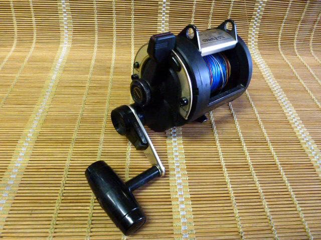 シマノ　TLD－2SPEED 30　大物釣り　泳がせ　TLD-2スピード 30