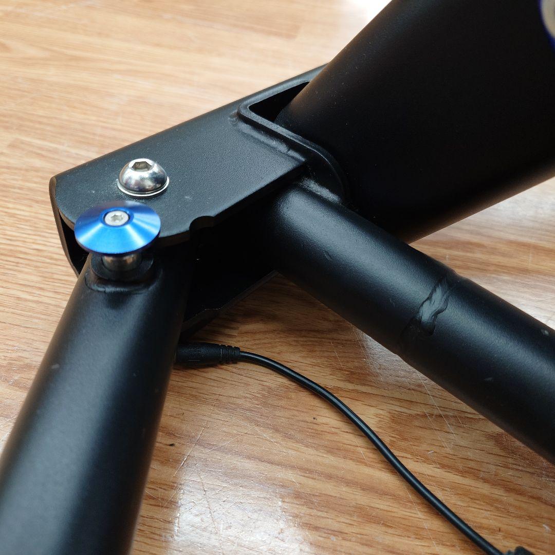 Wahoo KICKR　スマートトレーナー　WF113