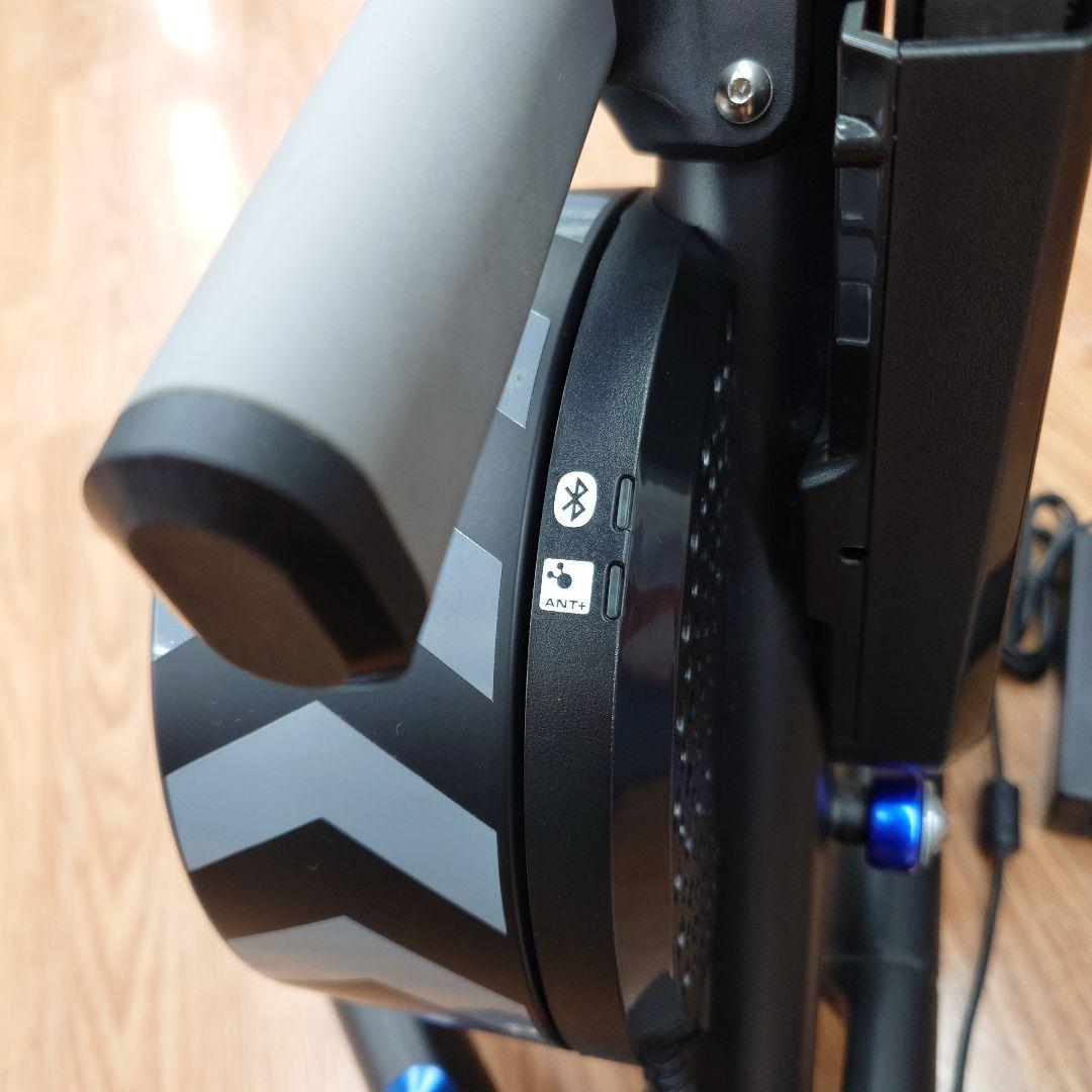 Wahoo KICKR　スマートトレーナー　WF113