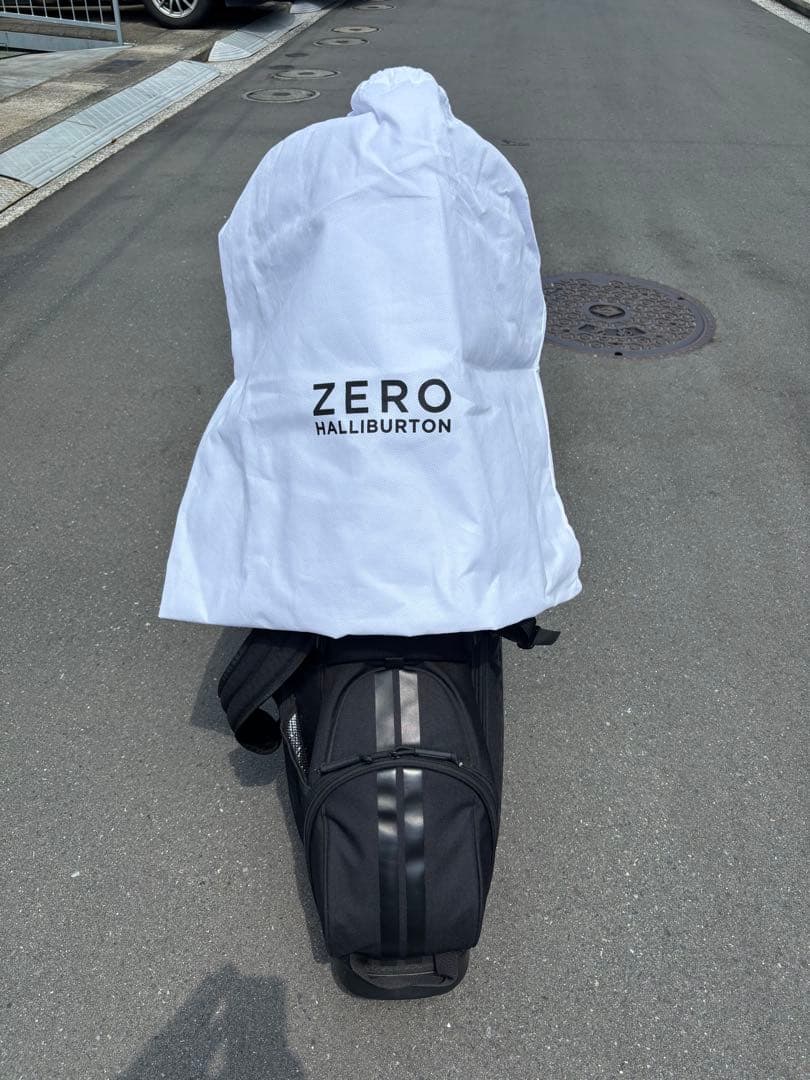 ZERO HALLIBURTON ゴルフスタンドバッグ　黒　美品