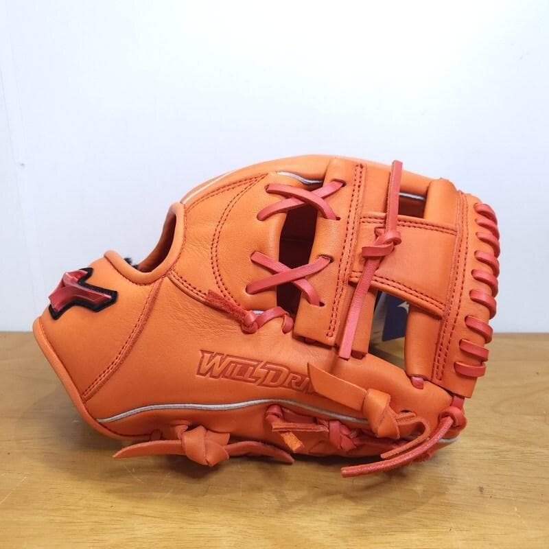 ミズノ ウィルドライブ レッド 限定モデル 未使用品 内野用 軟式グローブ