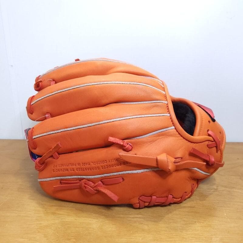ミズノ ウィルドライブ レッド 限定モデル 未使用品 内野用 軟式グローブ