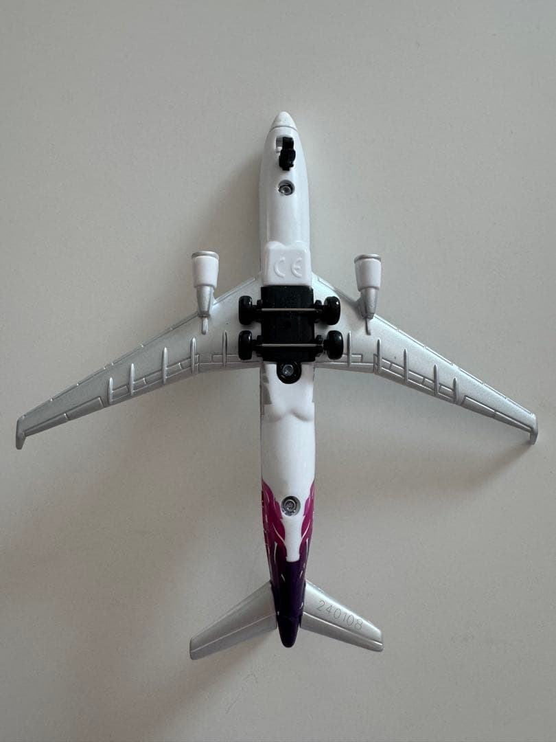 【お値下げします】エミレーツ航空 エアバスA380 9機セット　飛行機　模型