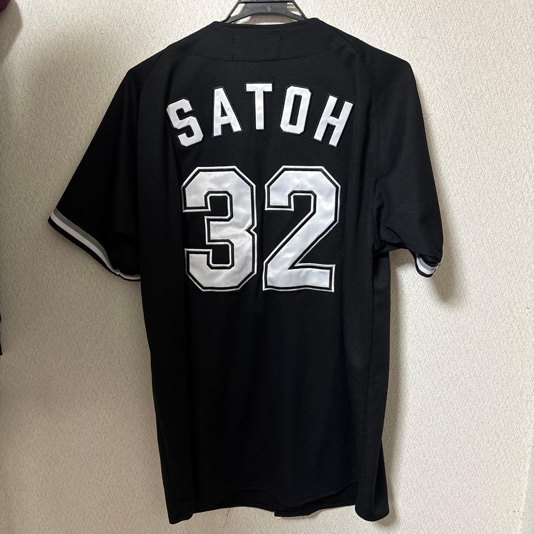 千葉ロッテマリーンズ ユニフォーム 佐藤 32