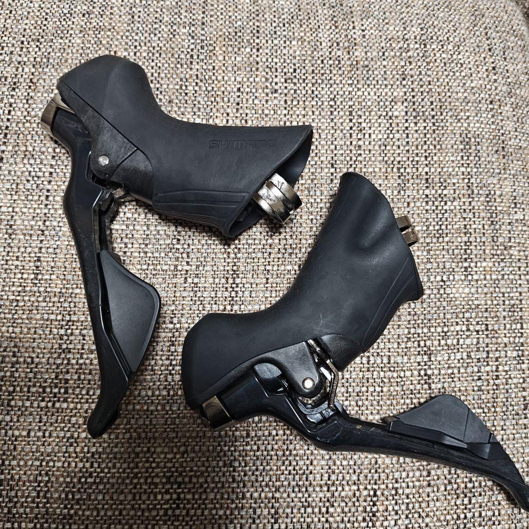 SHIMANO ULTEGRA ST 8000(LR) 11速