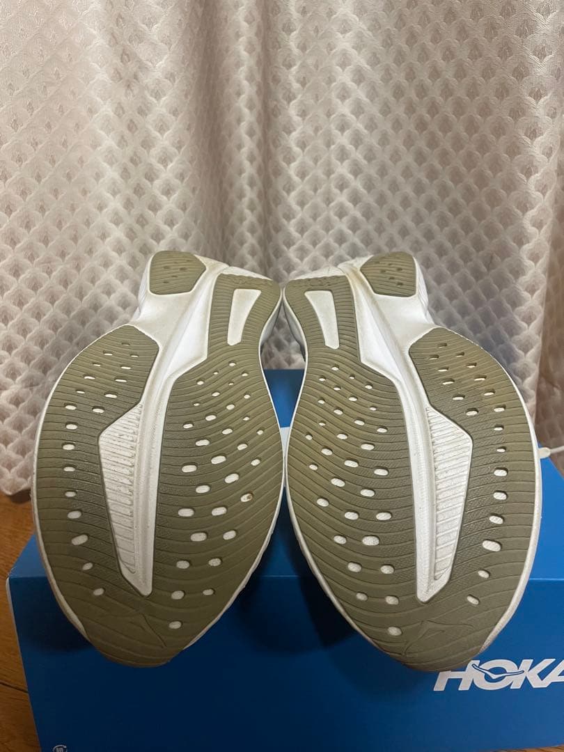 HOKA ホカオネオネ ランニングシューズ 25.5cm