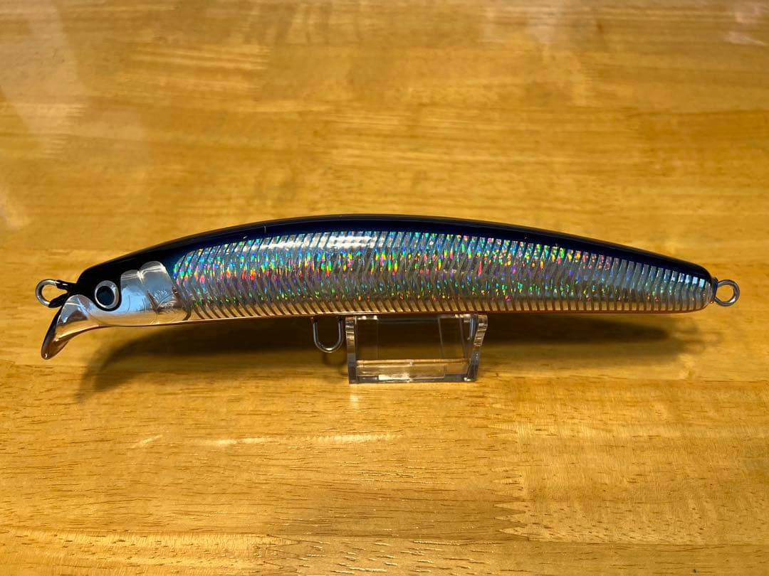 魚じゃらし工房　ティーズ210 ブルーバックホロ