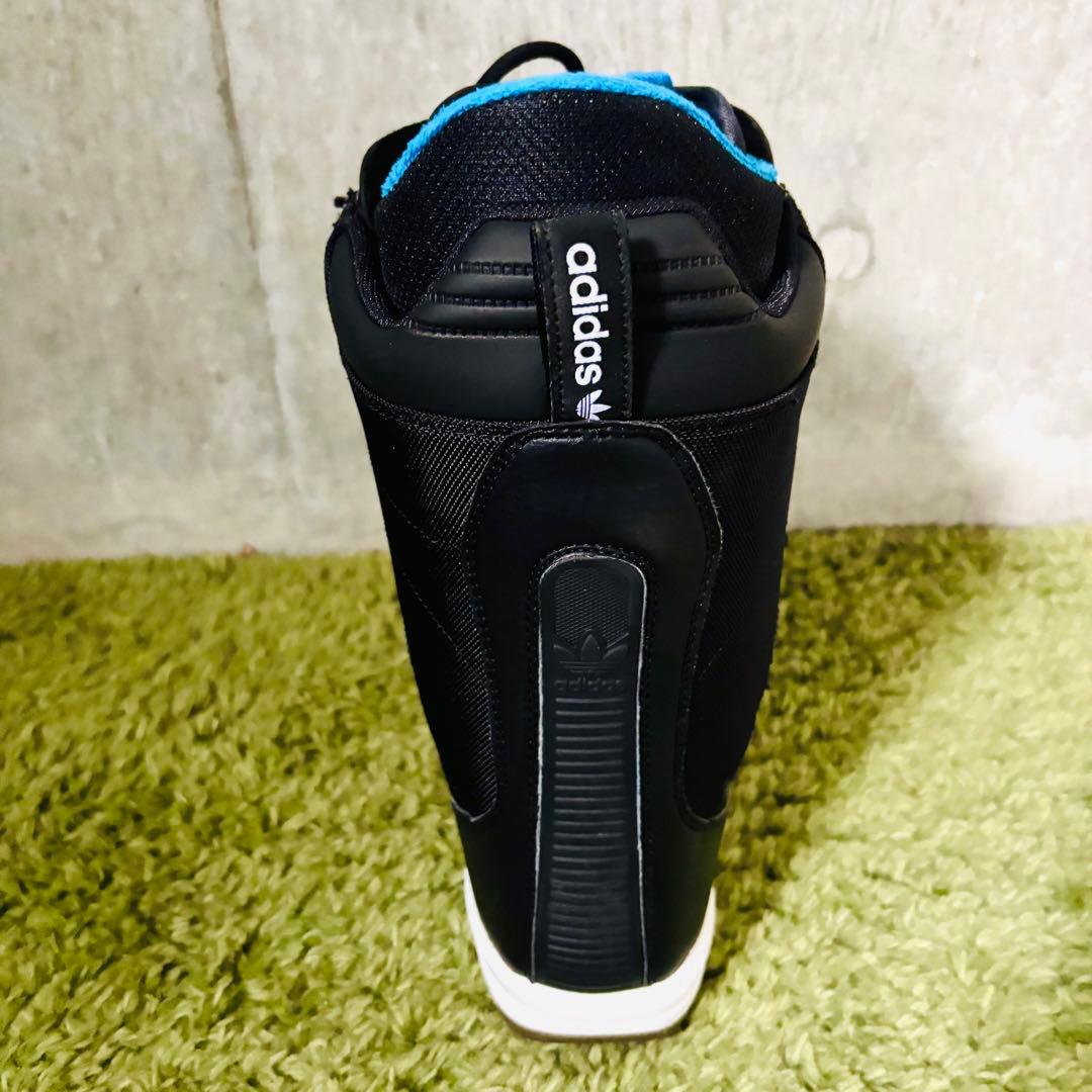 ほぼ新品 adidas SAMBAスノーボードブーツ 27.5　箱付き