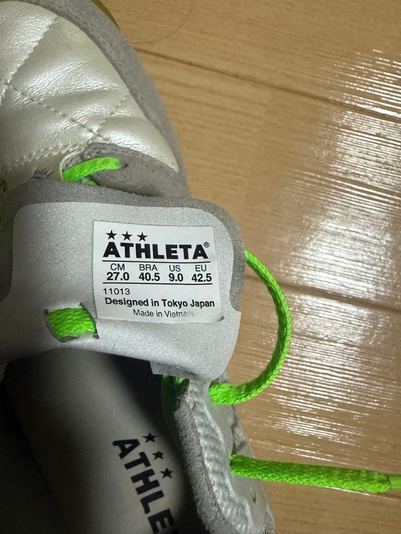 ATHLETA インドアシューズ ホワイト　27.0