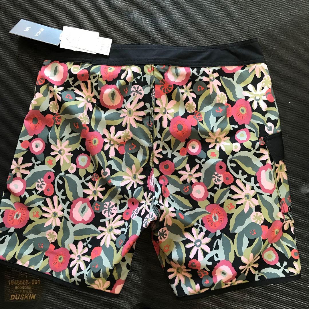 RVCA ルーカ　ボードショーツ　海パン　花柄 サーフパンツ サイズ32