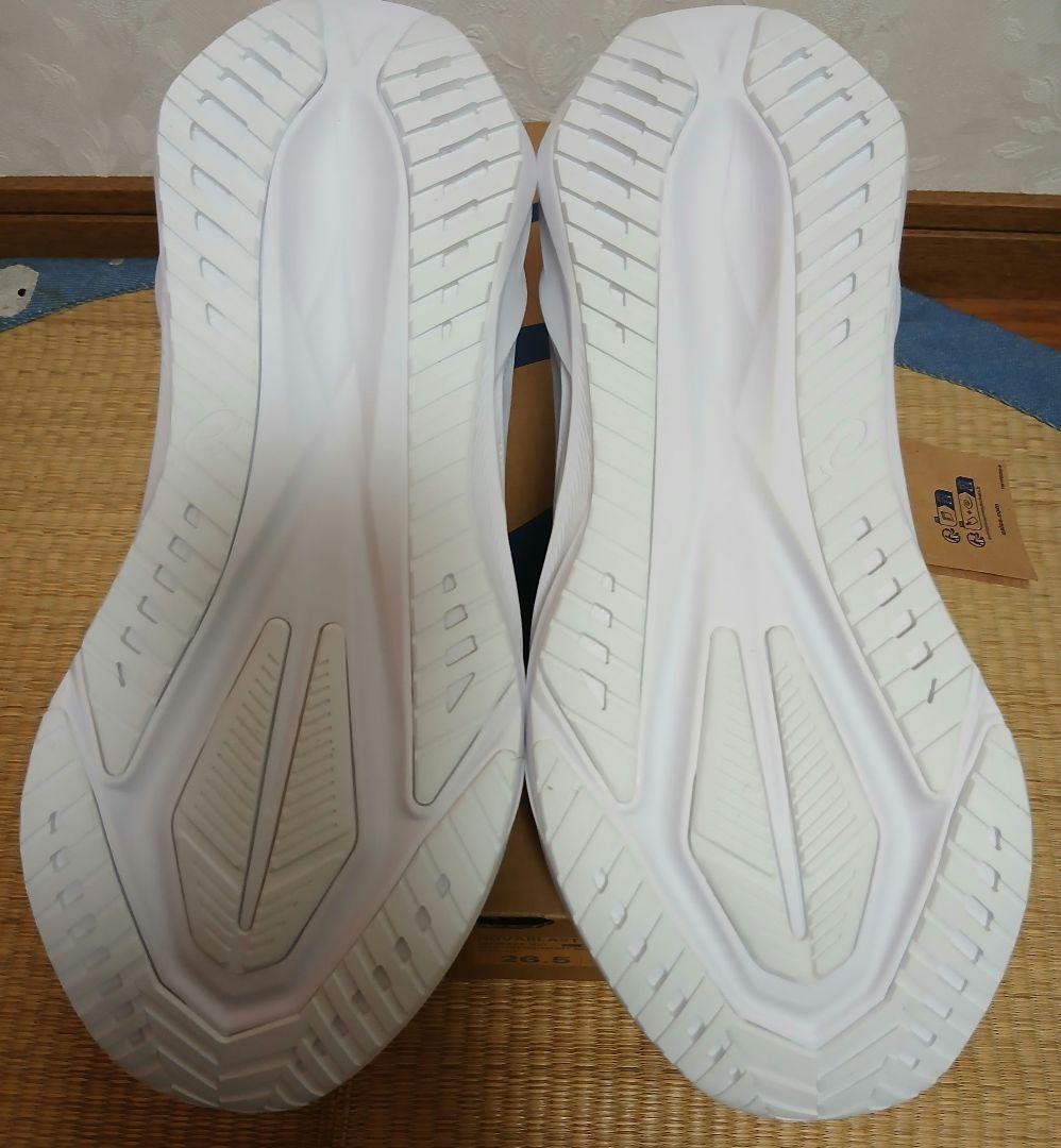 ASICS NOVABLAST 5 ホワイト 26.5cm