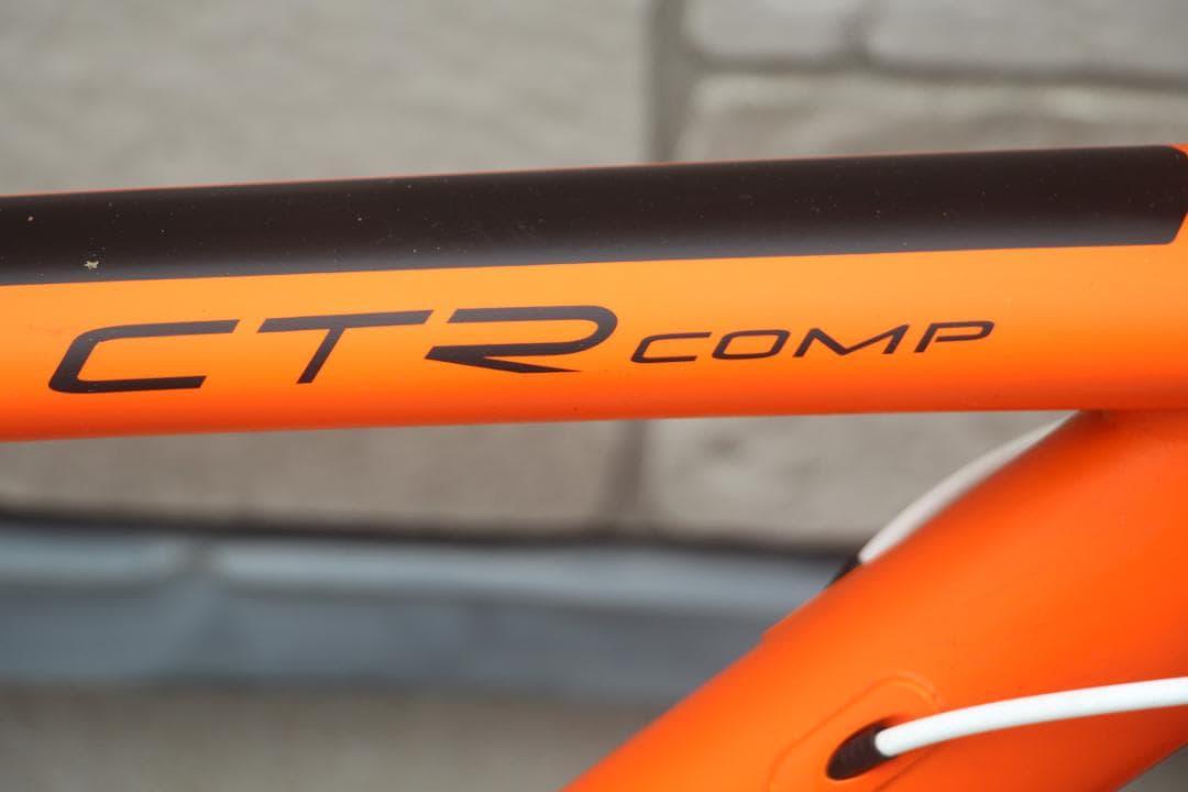 引き取り限定♪人気のルイガノ♪CTR-COMP♪リア11速♪ロードバイク入門に♪
