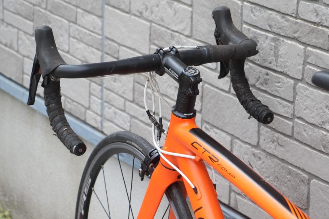 引き取り限定♪人気のルイガノ♪CTR-COMP♪リア11速♪ロードバイク入門に♪