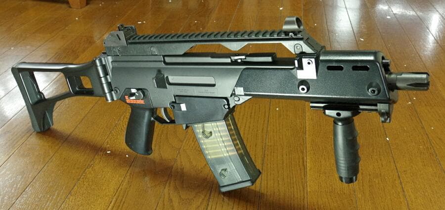 東京マルイ H&K G36C バーティカルグリップ&470連射マガジン付