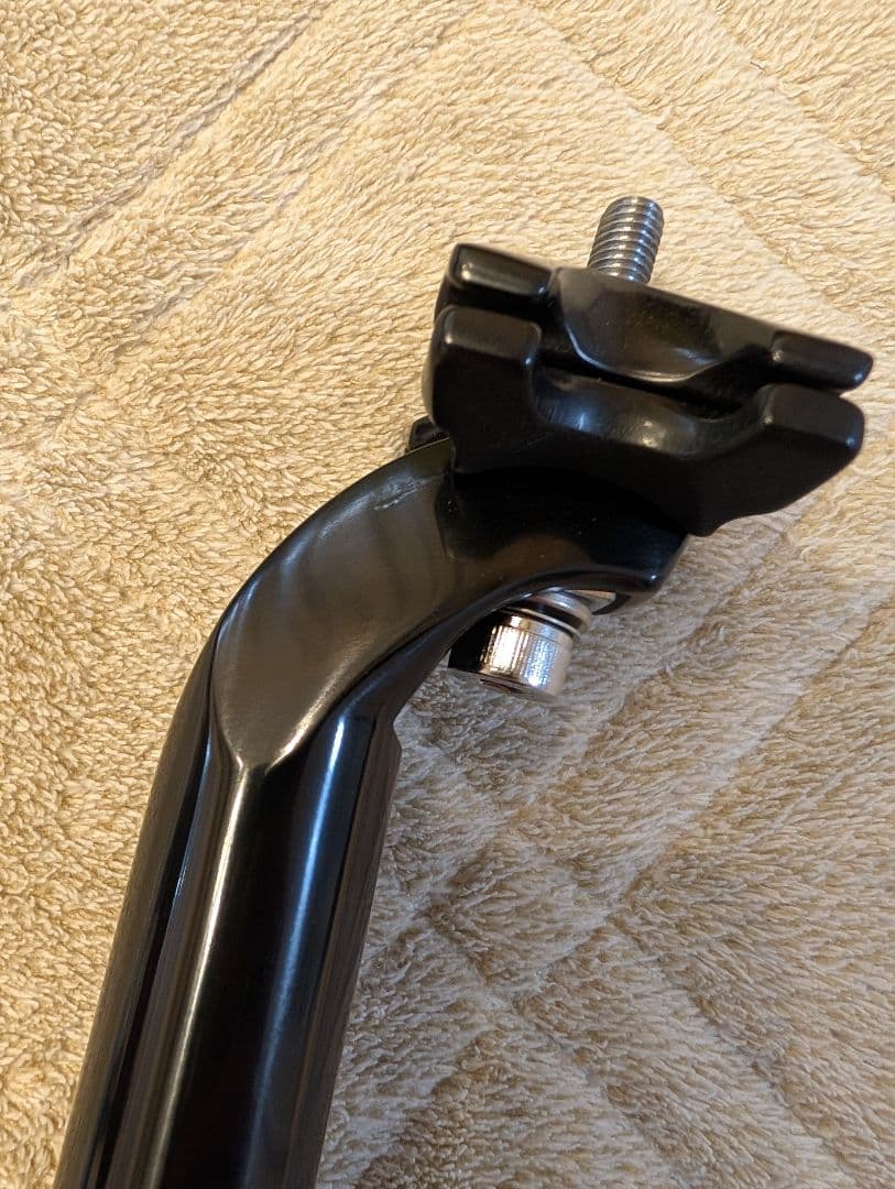 NITTO S65 シートポスト ブラック 250mm