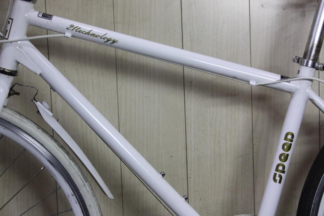 21テクノロジー700C 6速 430mm クロスバイク WHITE