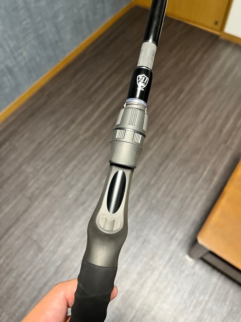 モンストロG711XHC
