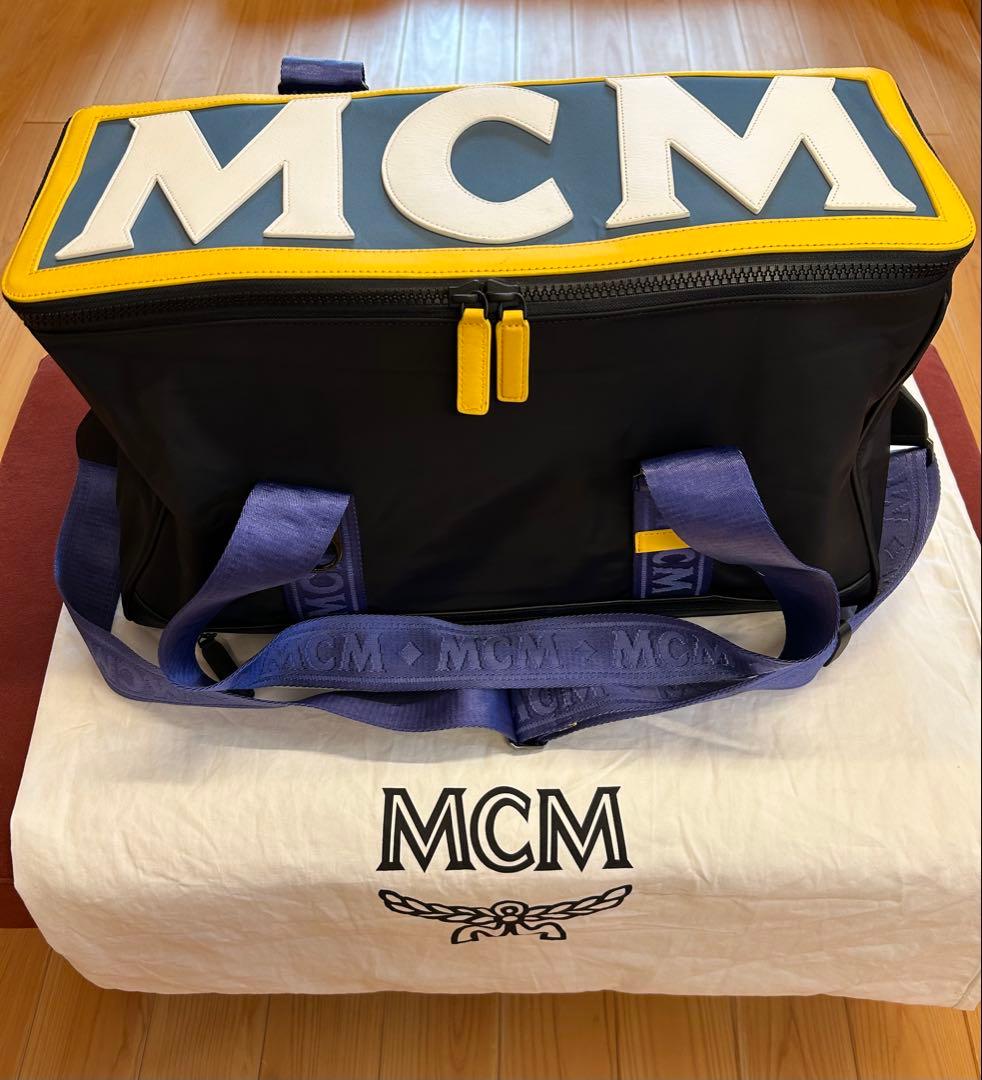 MCM ロゴデザイン ゴルフバッグ