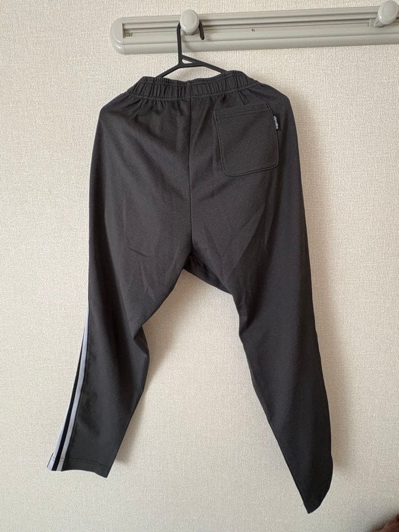 adidas デニム風ジャージ　セットアップ