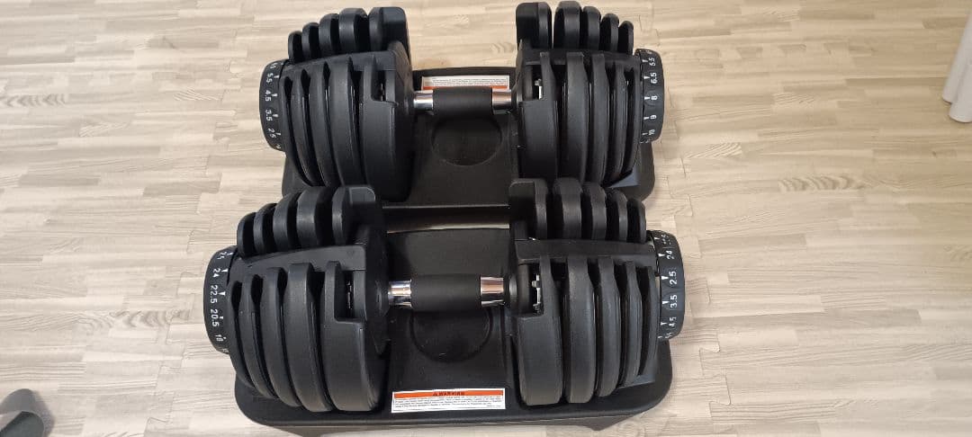 9.14まで値下げ！！可変式ダンベル 2.5~24kg ×1個